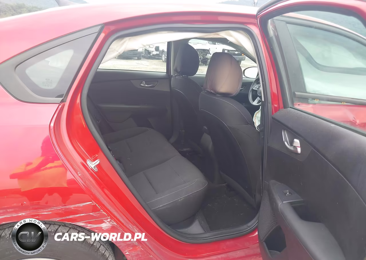2021 Kia Forte Lxs VIN:3KPF24AD8ME303053 - 8