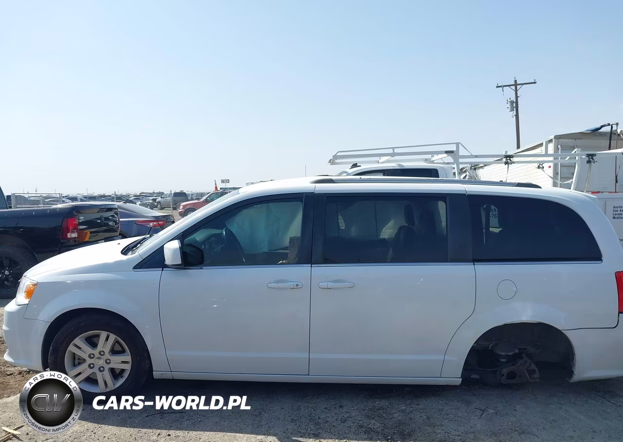 2018 Dodge Grand Caravan Sxt VIN:2C4RDGCG8JR267164 - 15