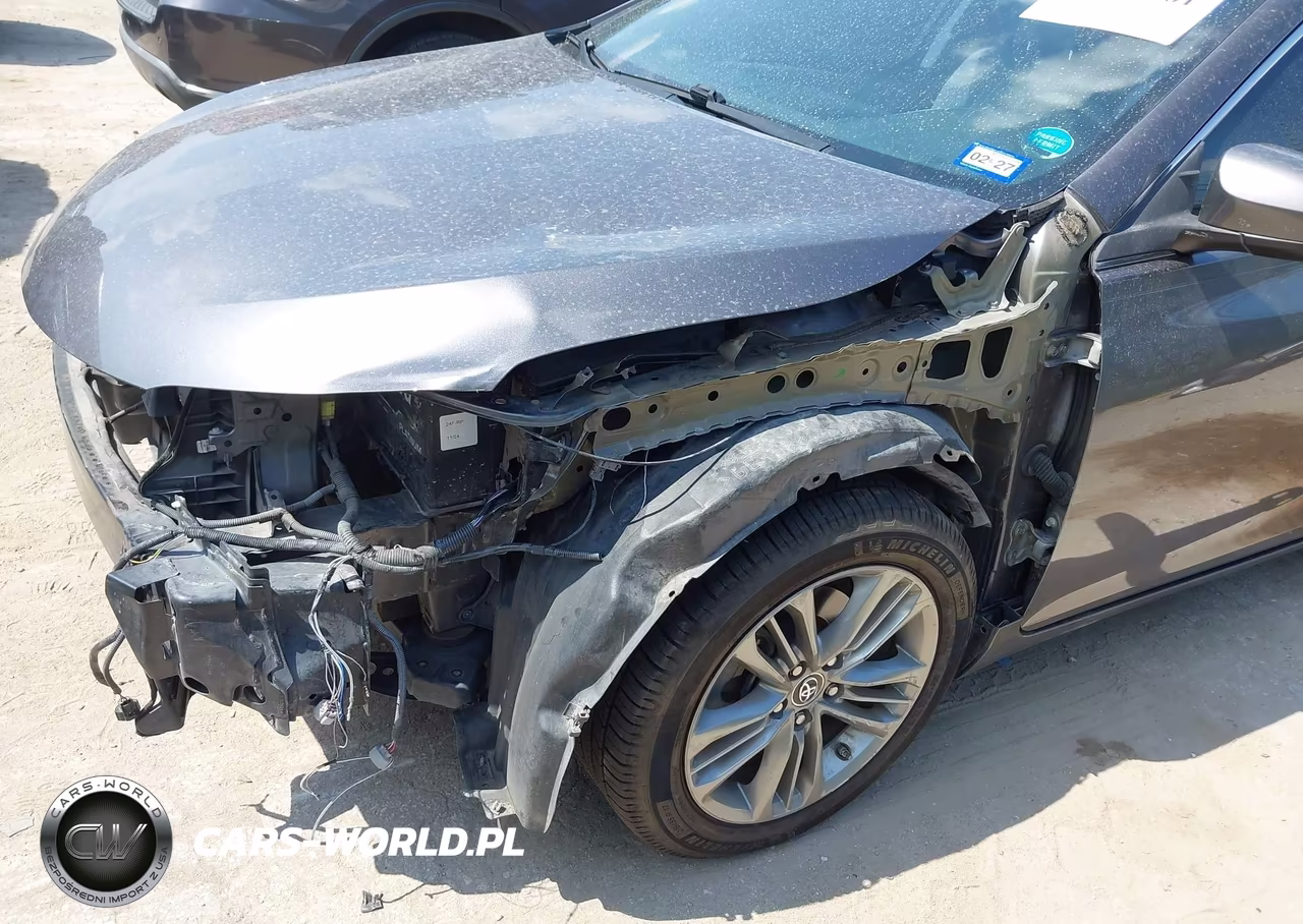 2015 Toyota Camry Se VIN:4T1BF1FK6FU113339 - 18
