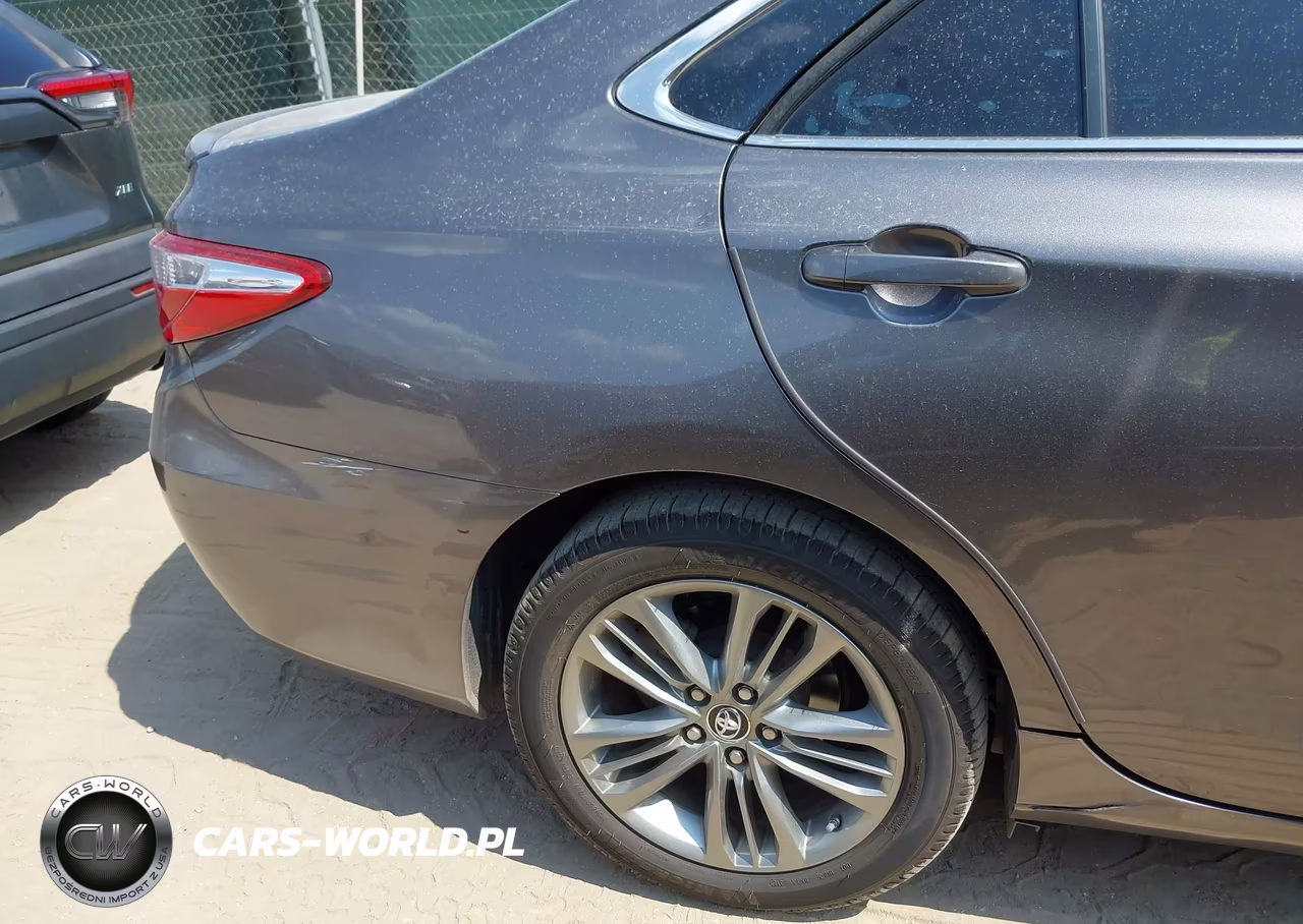 2015 Toyota Camry Se VIN:4T1BF1FK6FU113339 - 20