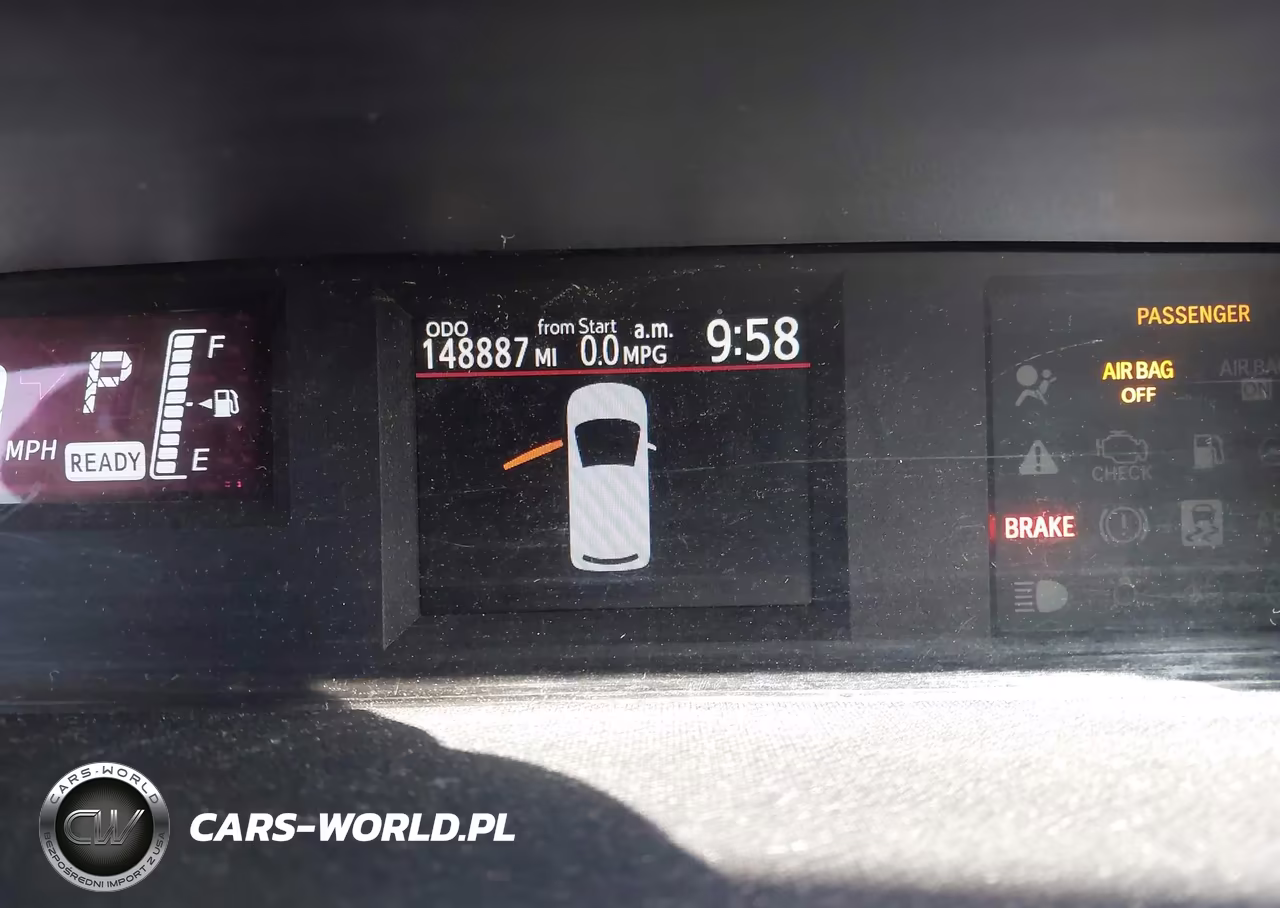 2015 Toyota Prius C Two VIN:JTDKDTB36F1101245 - 15
