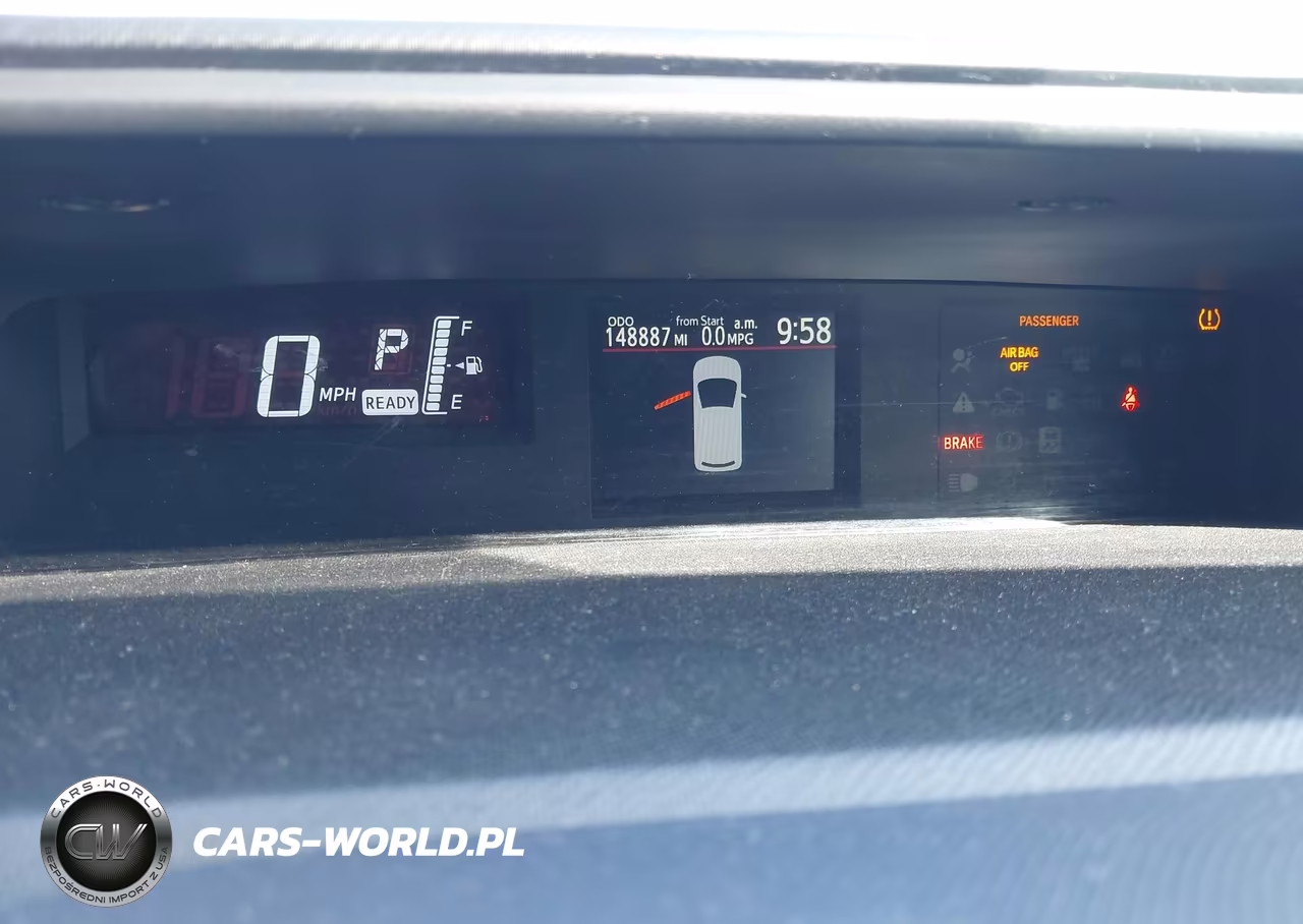 2015 Toyota Prius C Two VIN:JTDKDTB36F1101245 - 7