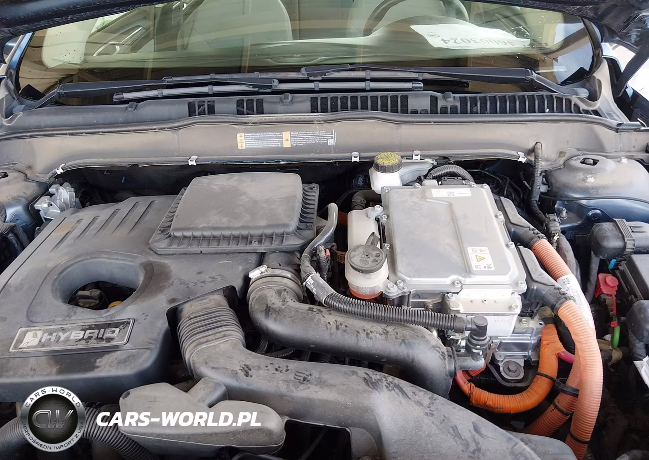 2018 Ford Fusion Hybrid S VIN:3FA6P0UU7JR254301 - 10