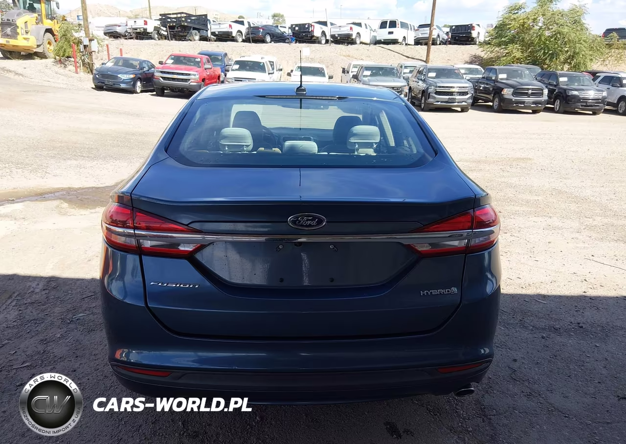 2018 Ford Fusion Hybrid S VIN:3FA6P0UU7JR254301 - 16