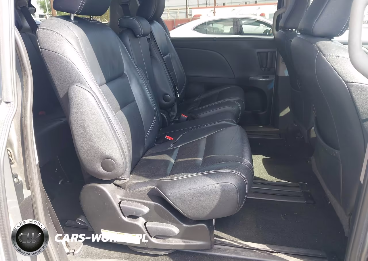 2017 Toyota Sienna Se 8 Passenger VIN:5TDXZ3DC7HS847875 - 8