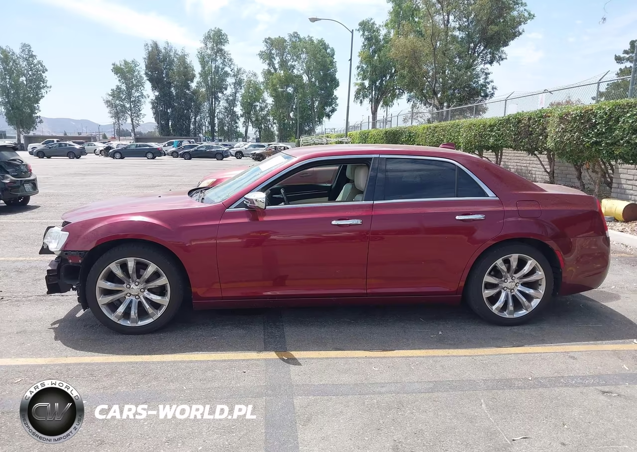 2018 Chrysler 300 Limited VIN:2C3CCAEG3JH123034 - 15