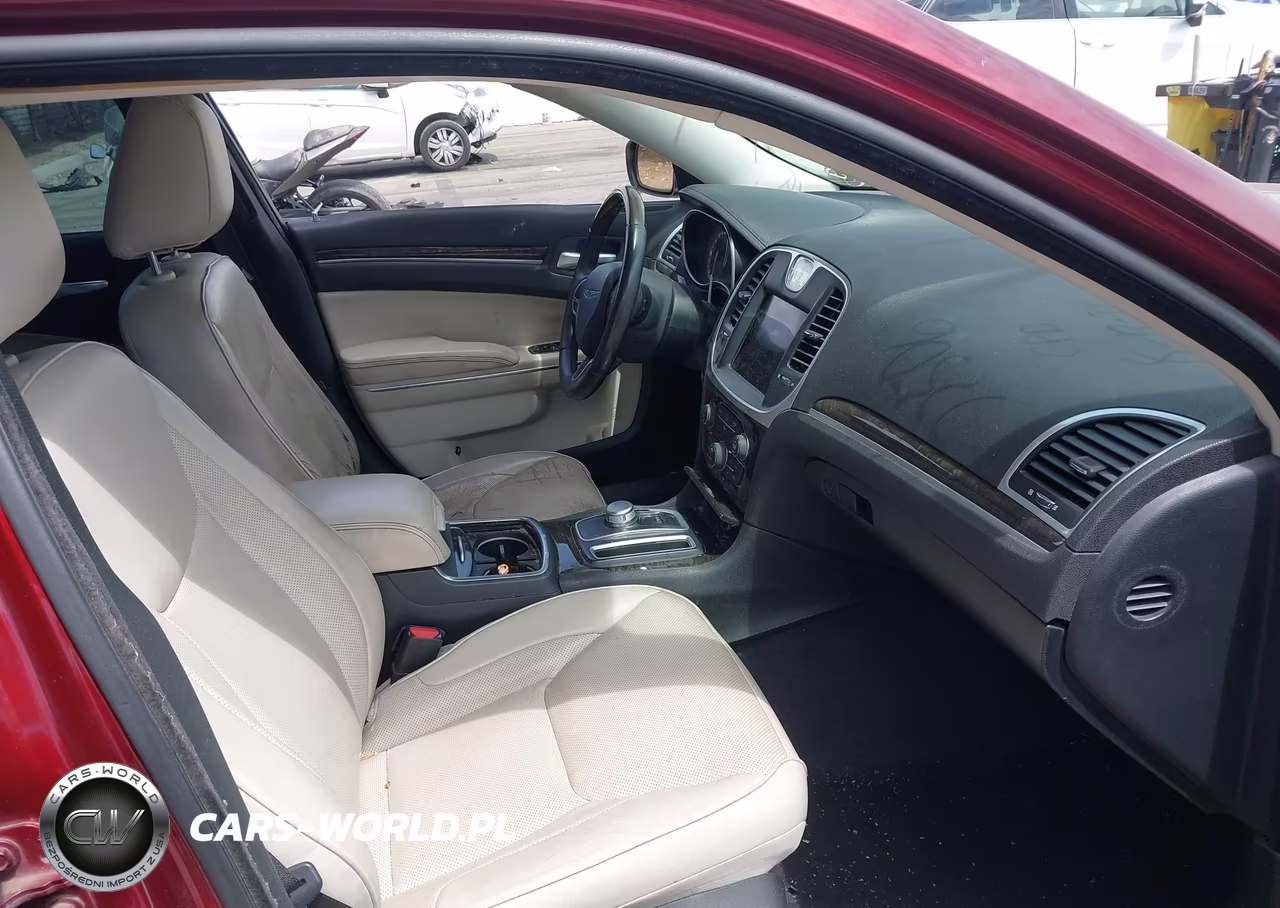 2018 Chrysler 300 Limited VIN:2C3CCAEG3JH123034 - 5