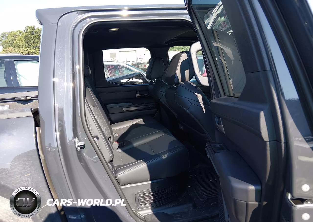 2025 Toyota Tacoma Hybrid Trd Off Road VIN:3TYLC5LN9ST050182 - 8