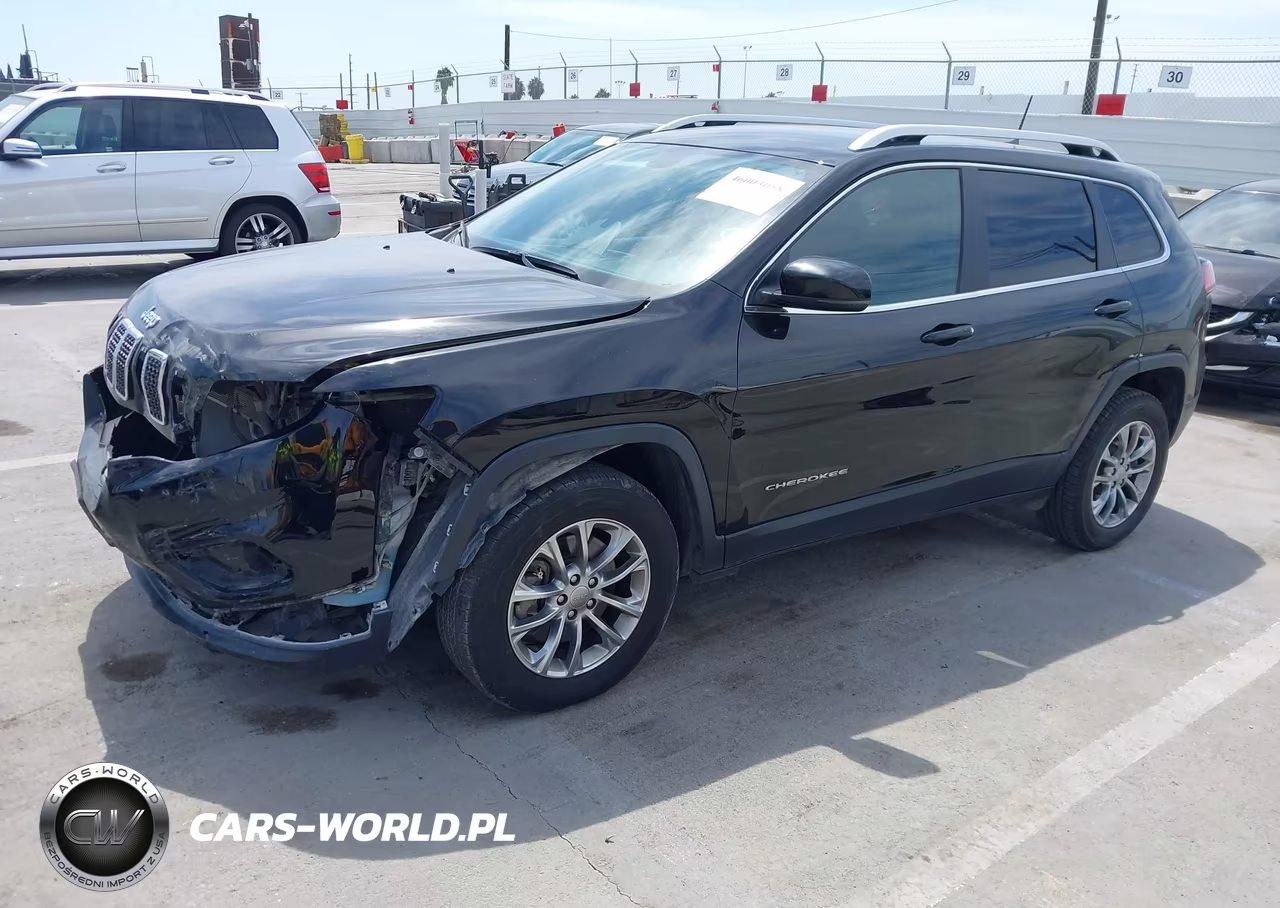 2020 Jeep Cherokee Latitude Plus 4X4 VIN:1C4PJMLB5LD567754 - 2