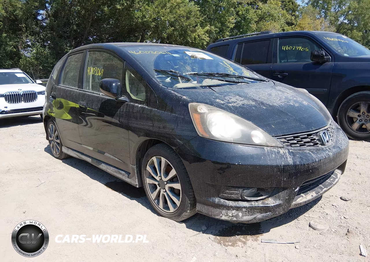 2012 Honda Fit Sport VIN:JHMGE8G59CC034214 - 1