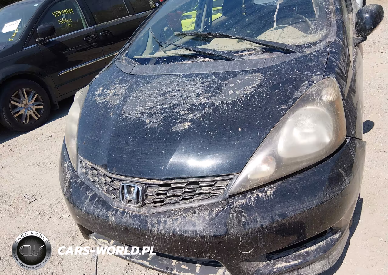 2012 Honda Fit Sport VIN:JHMGE8G59CC034214 - 6