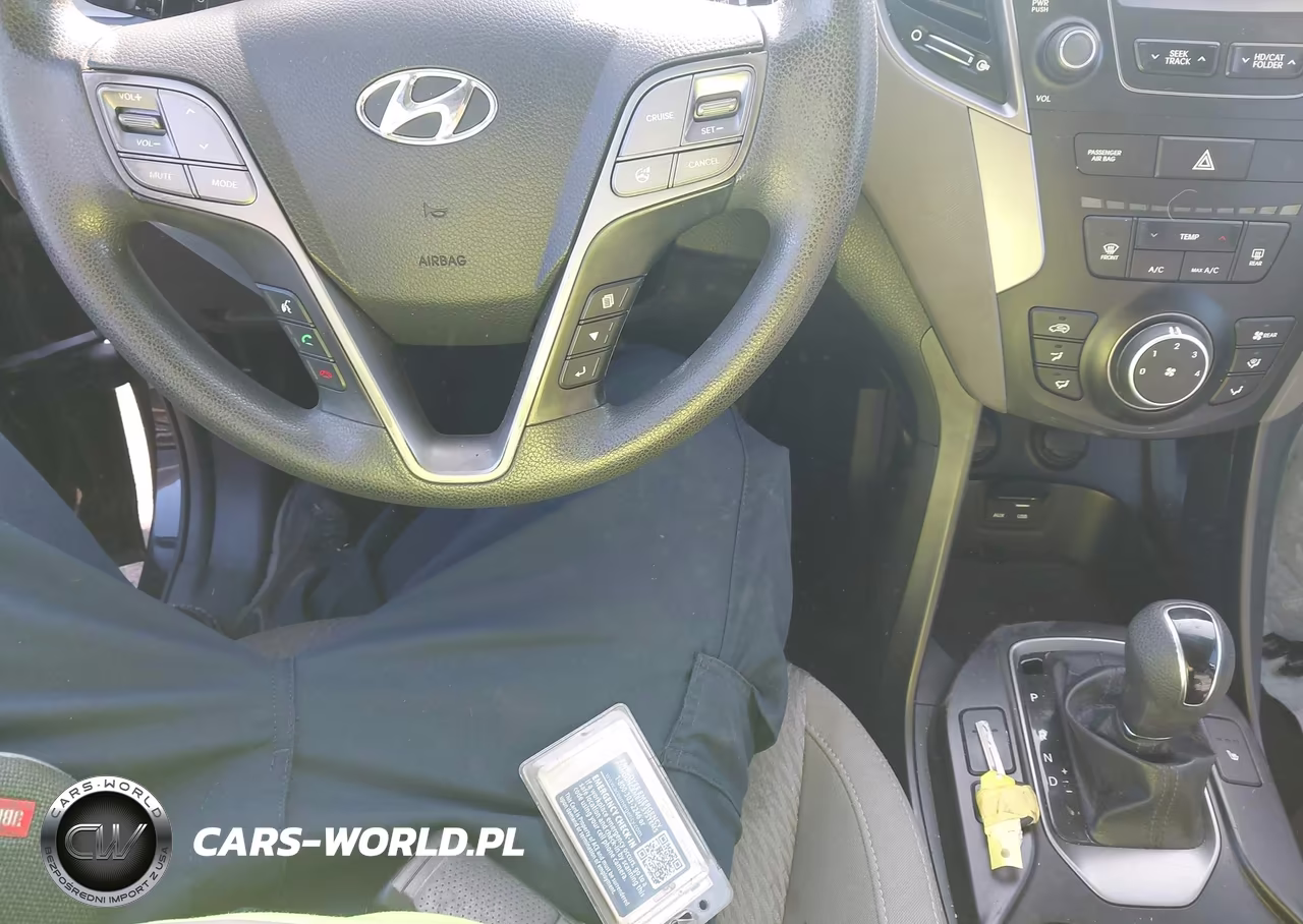 2015 Hyundai Santa Fe Gls VIN:KM8SMDHF1FU093735 - 11