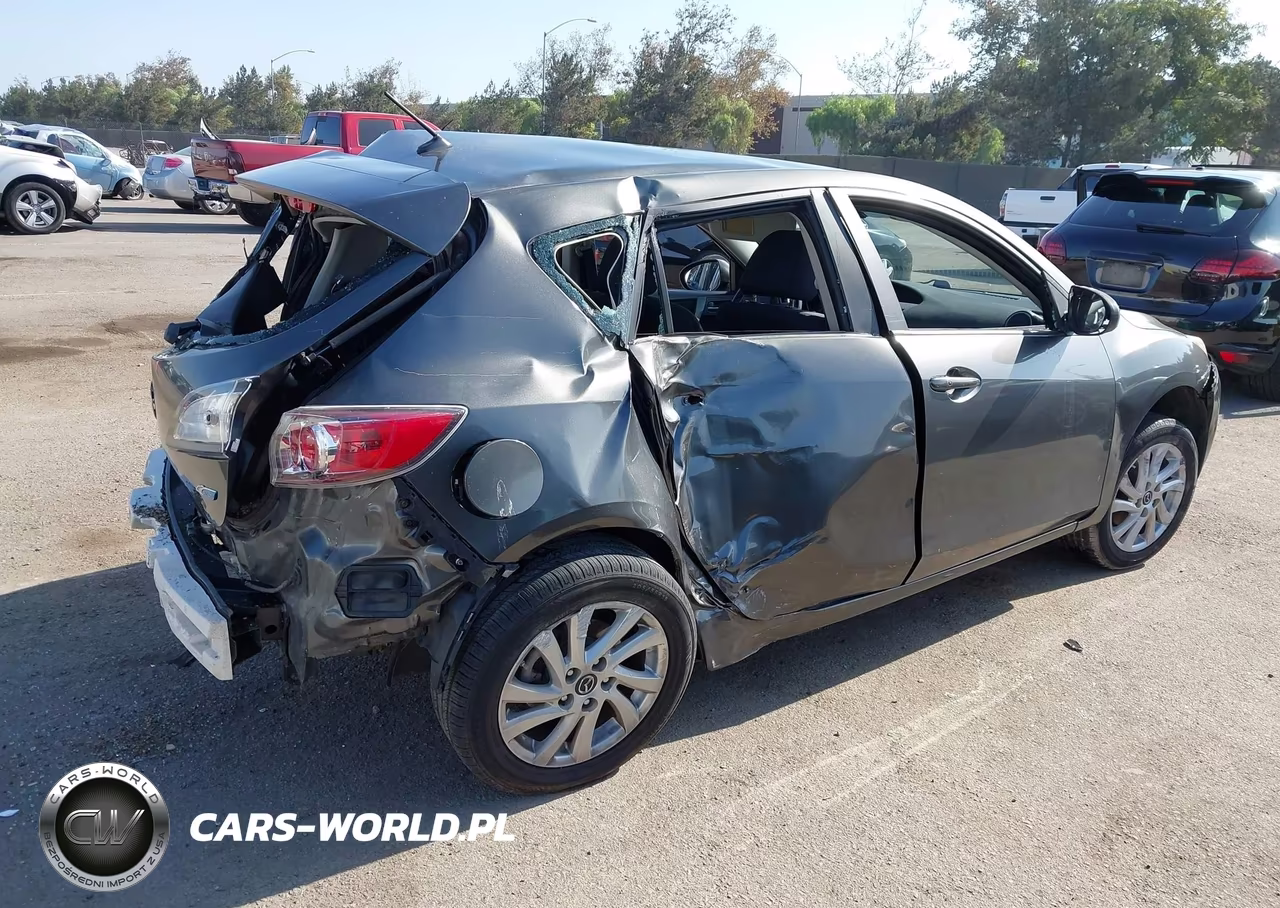2013 Mazda Mazda3 VIN:JM1BL1LP2D1818215 - 4