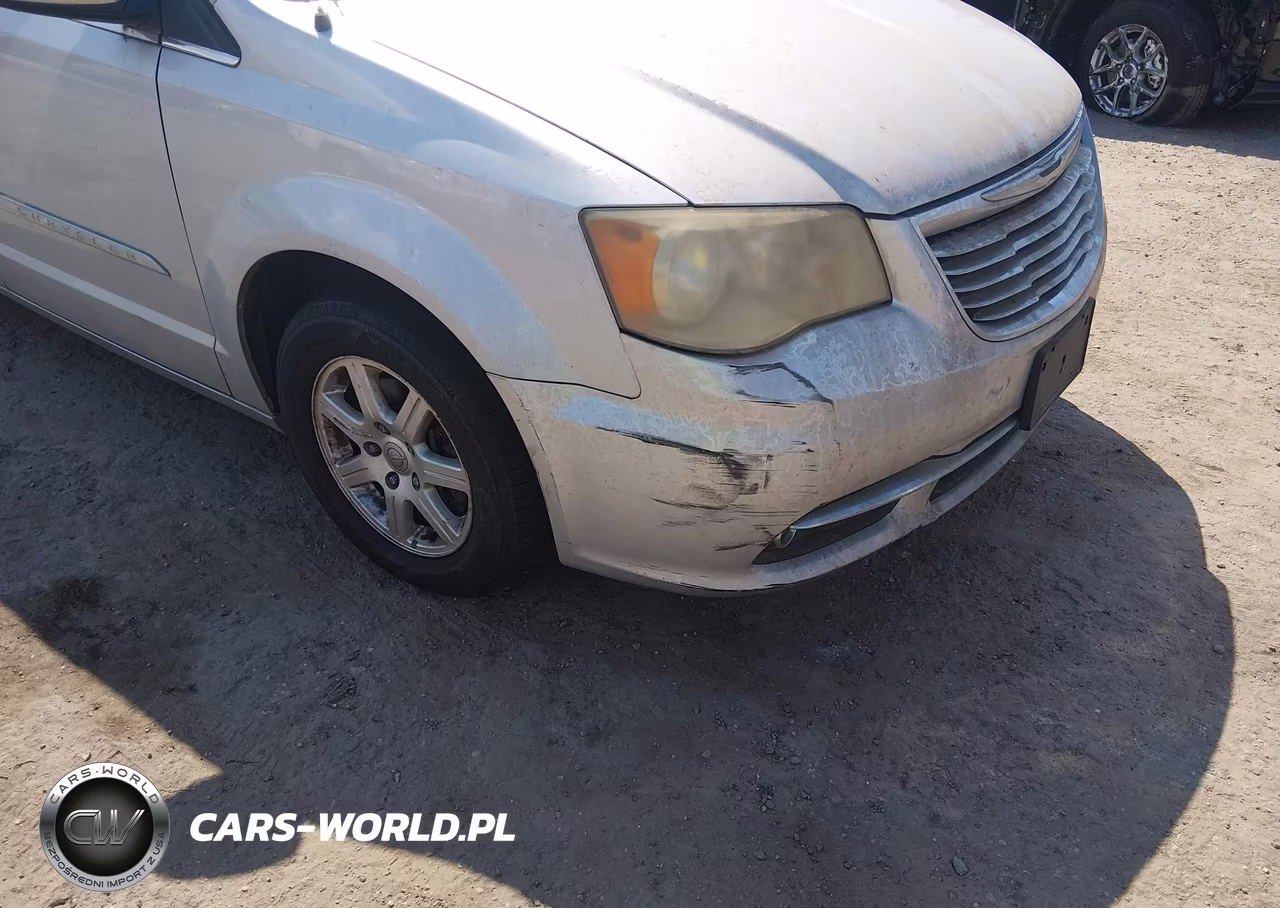2012 Chrysler Town & Country Touring-L VIN:2C4RC1CG2CR124388 - 6