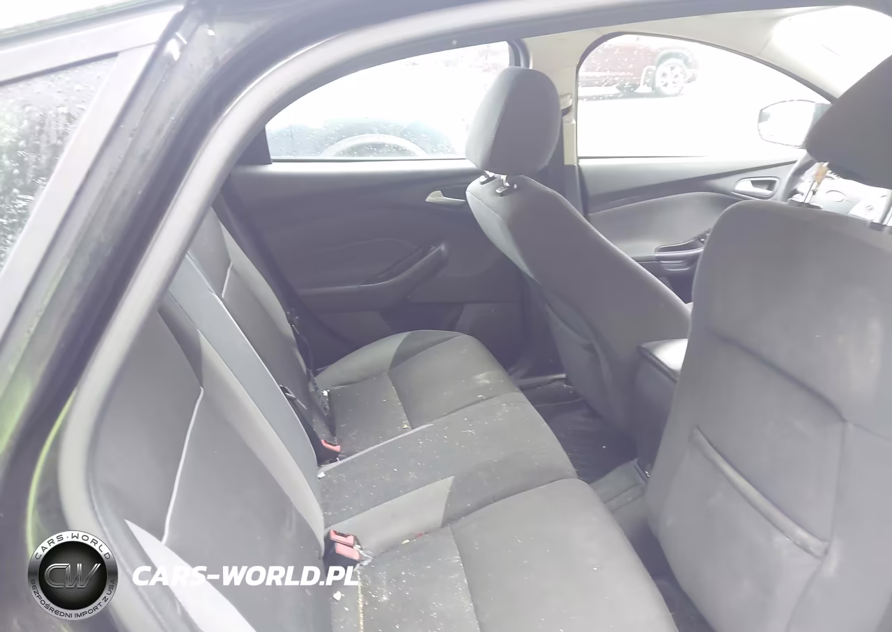 2013 Ford Focus Se VIN:1FADP3K29DL141592 - 8