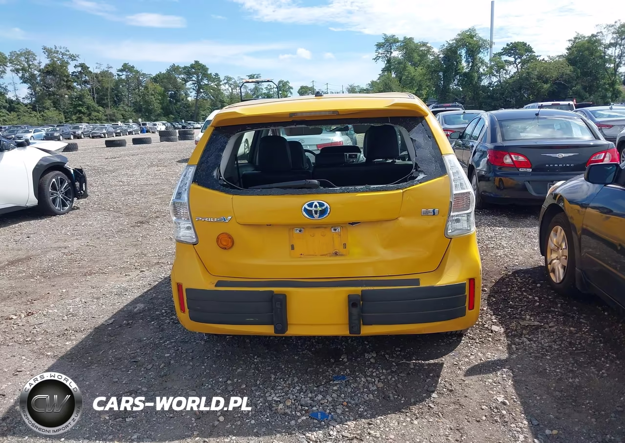 2014 Toyota Prius V Two VIN:JTDZN3EU2EJ010780 - 16