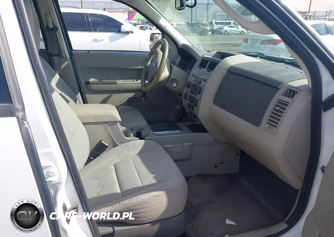 2011 Ford Escape Xlt VIN:1FMCU9D76BKB34561 - 5