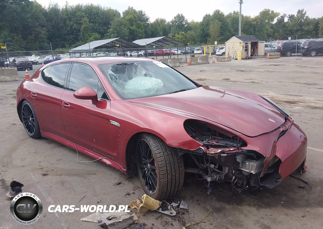 2013 Porsche Panamera Gts VIN:WP0AF2A70DL075389 - 1