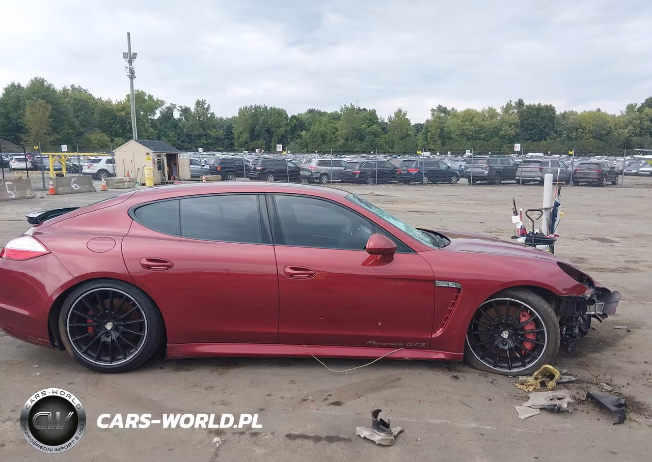 2013 Porsche Panamera Gts VIN:WP0AF2A70DL075389 - 13