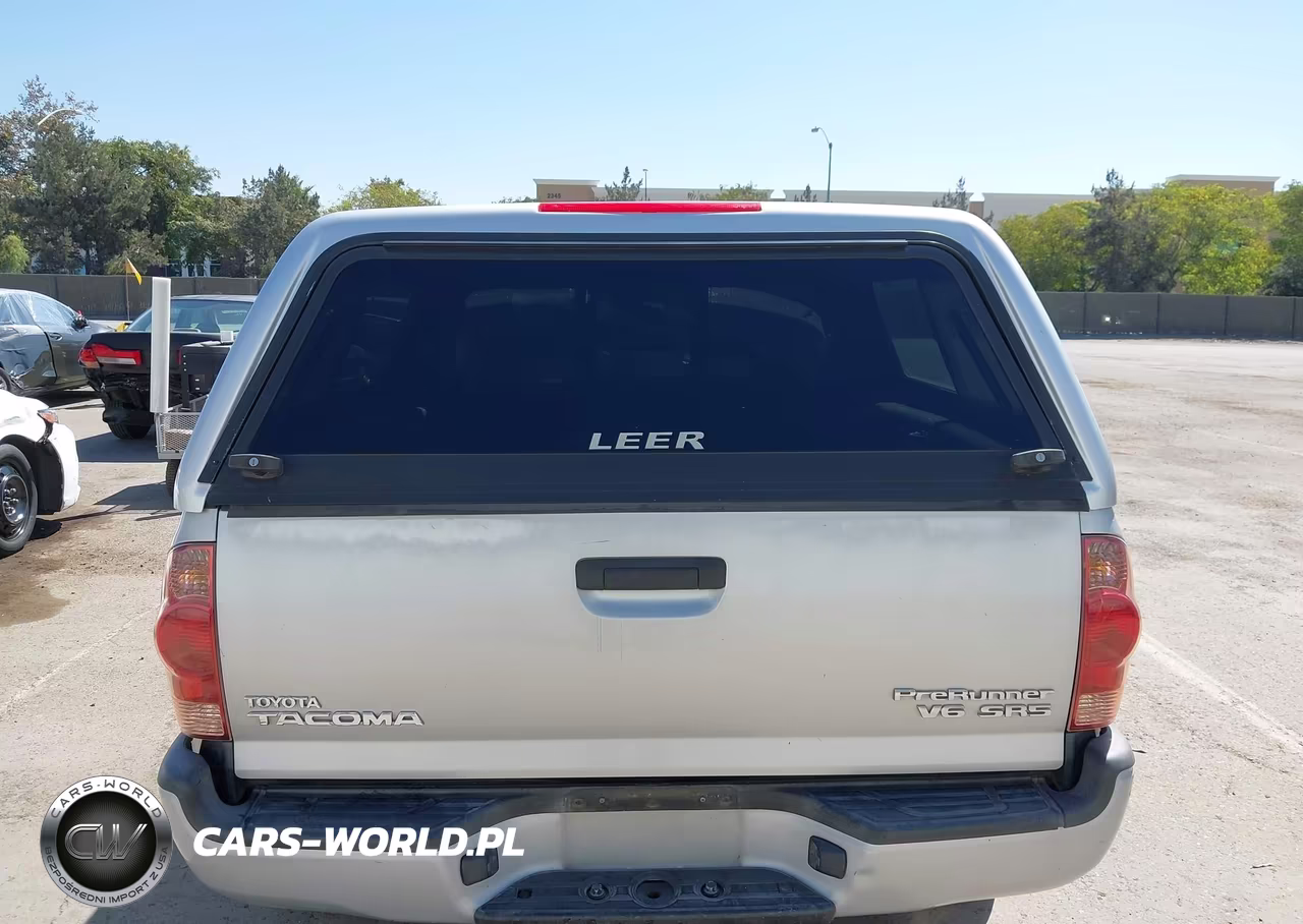2008 Toyota Tacoma Prerunner V6 VIN:5TEJU62N68Z495806 - 16