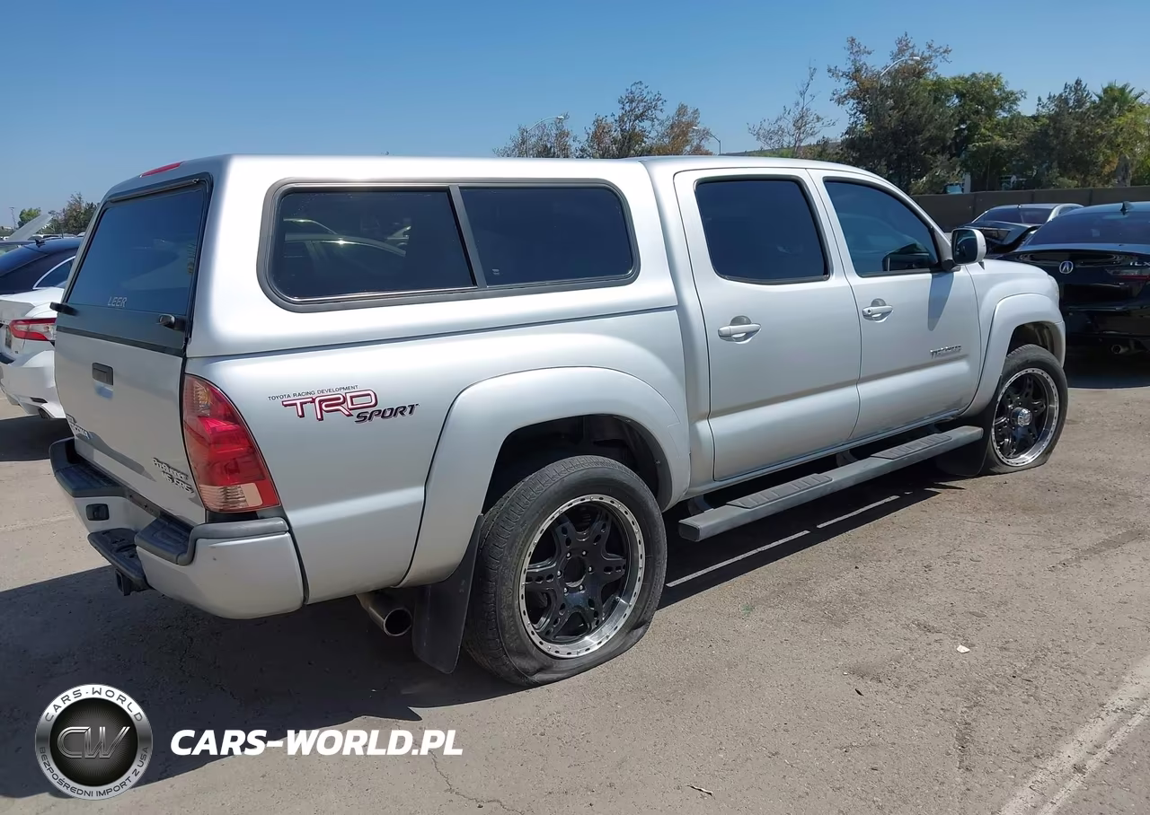 2008 Toyota Tacoma Prerunner V6 VIN:5TEJU62N68Z495806 - 4