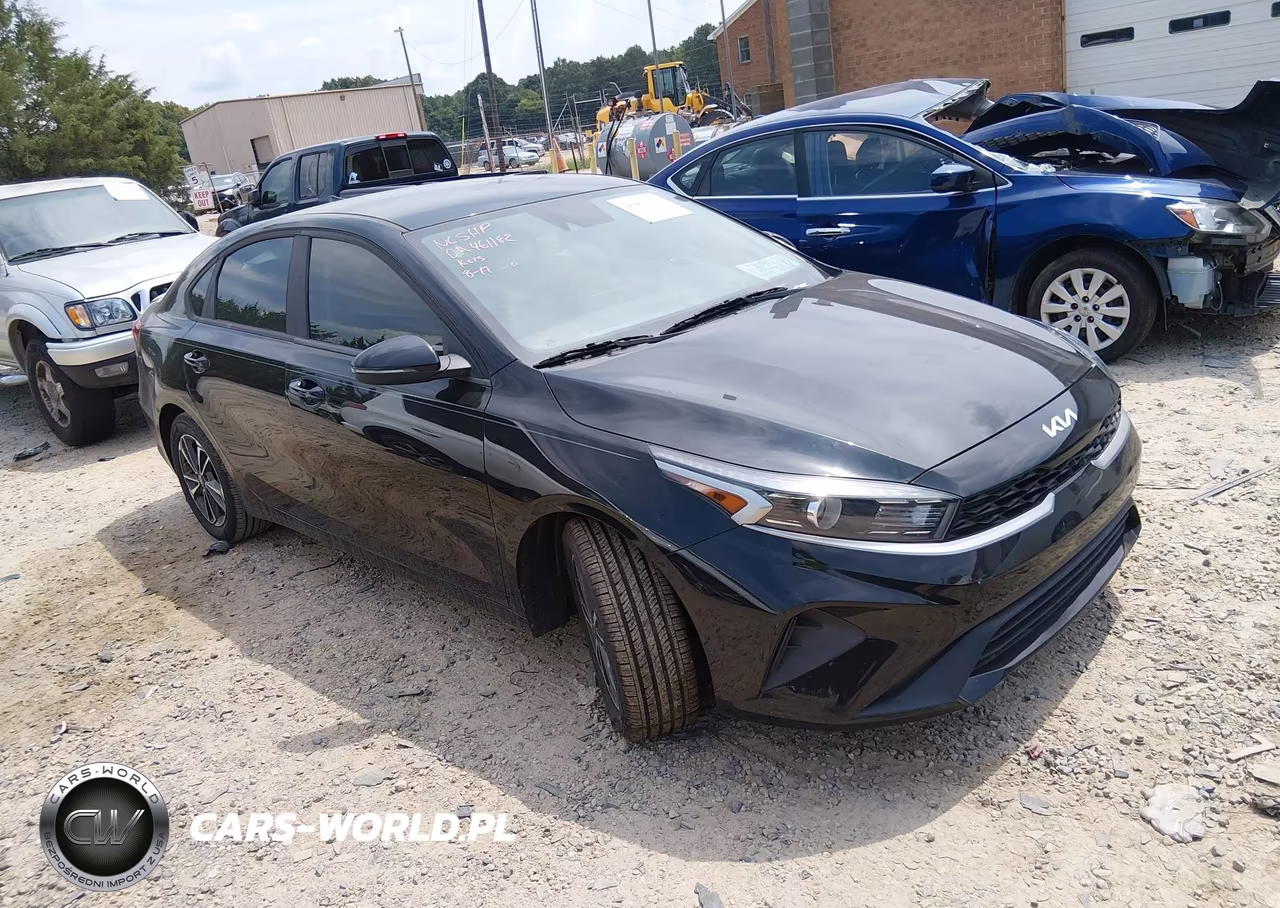 2022 Kia Forte Lxs