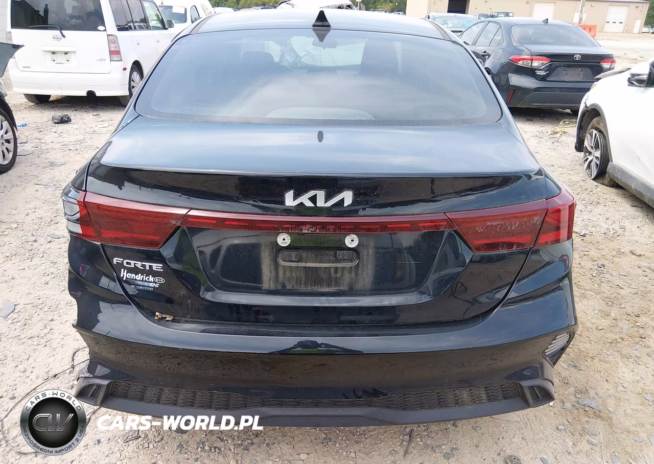 2022 Kia Forte Lxs VIN:3KPF24AD1NE475331 - 16