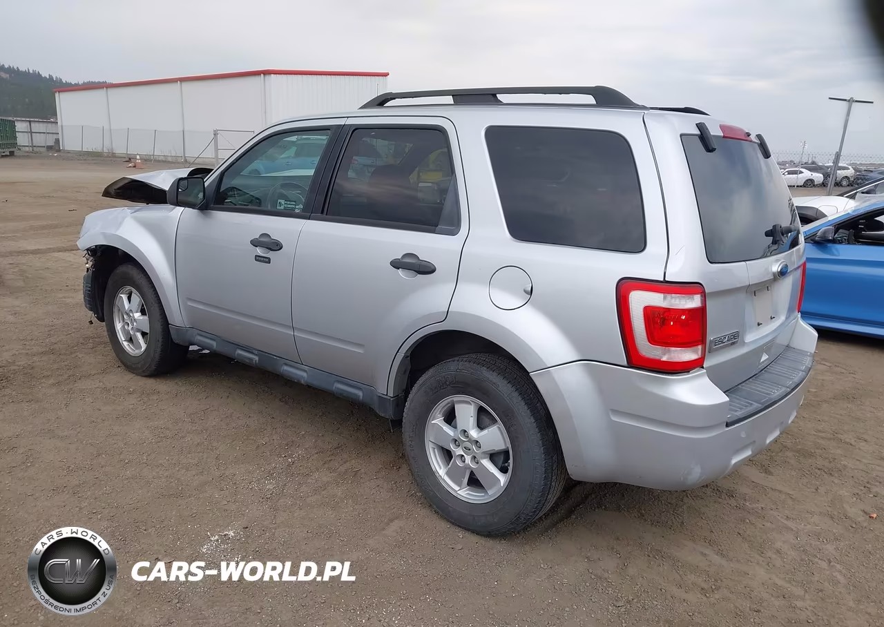 2010 Ford Escape Xlt VIN:1FMCU9D7XAKC17148 - 3