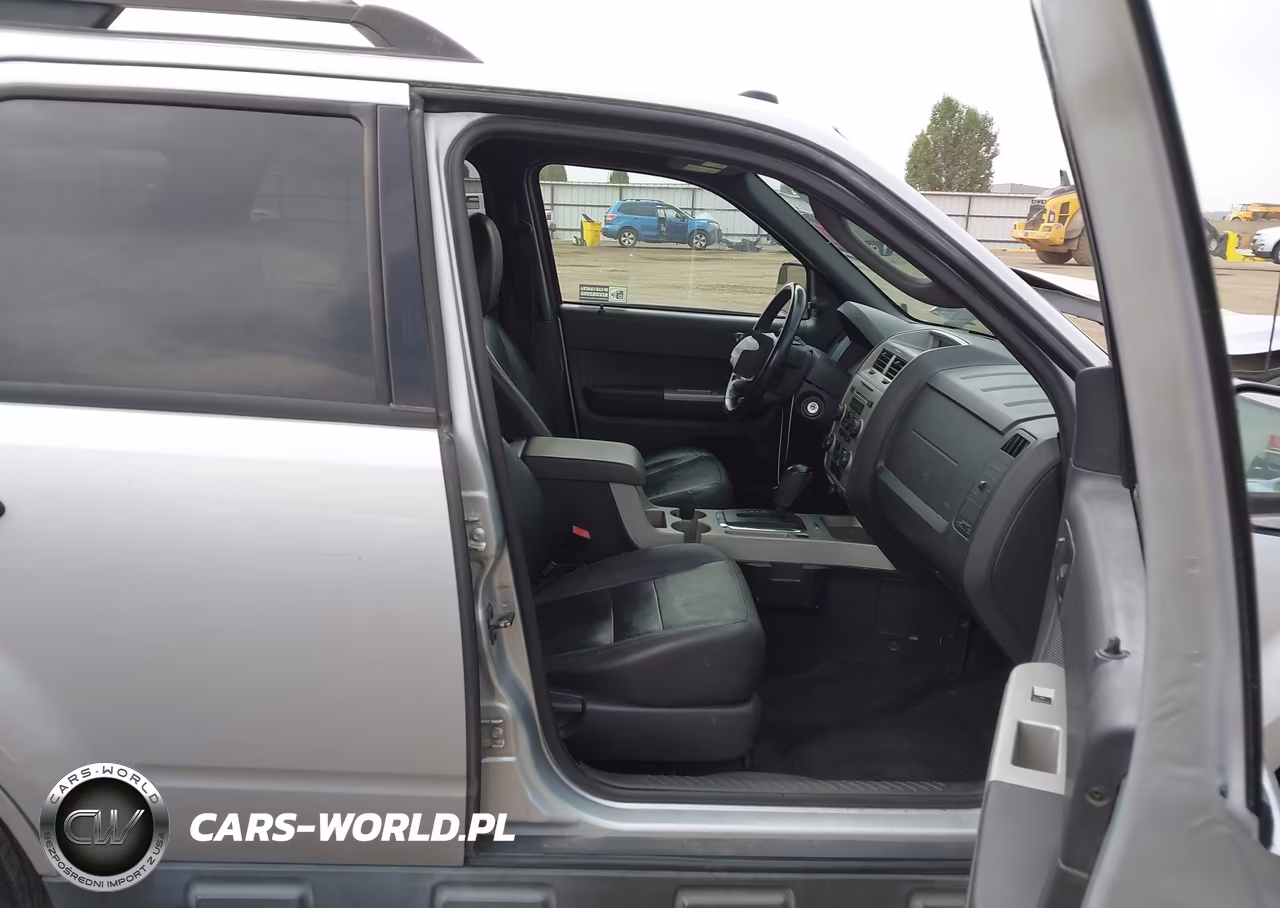 2010 Ford Escape Xlt VIN:1FMCU9D7XAKC17148 - 5