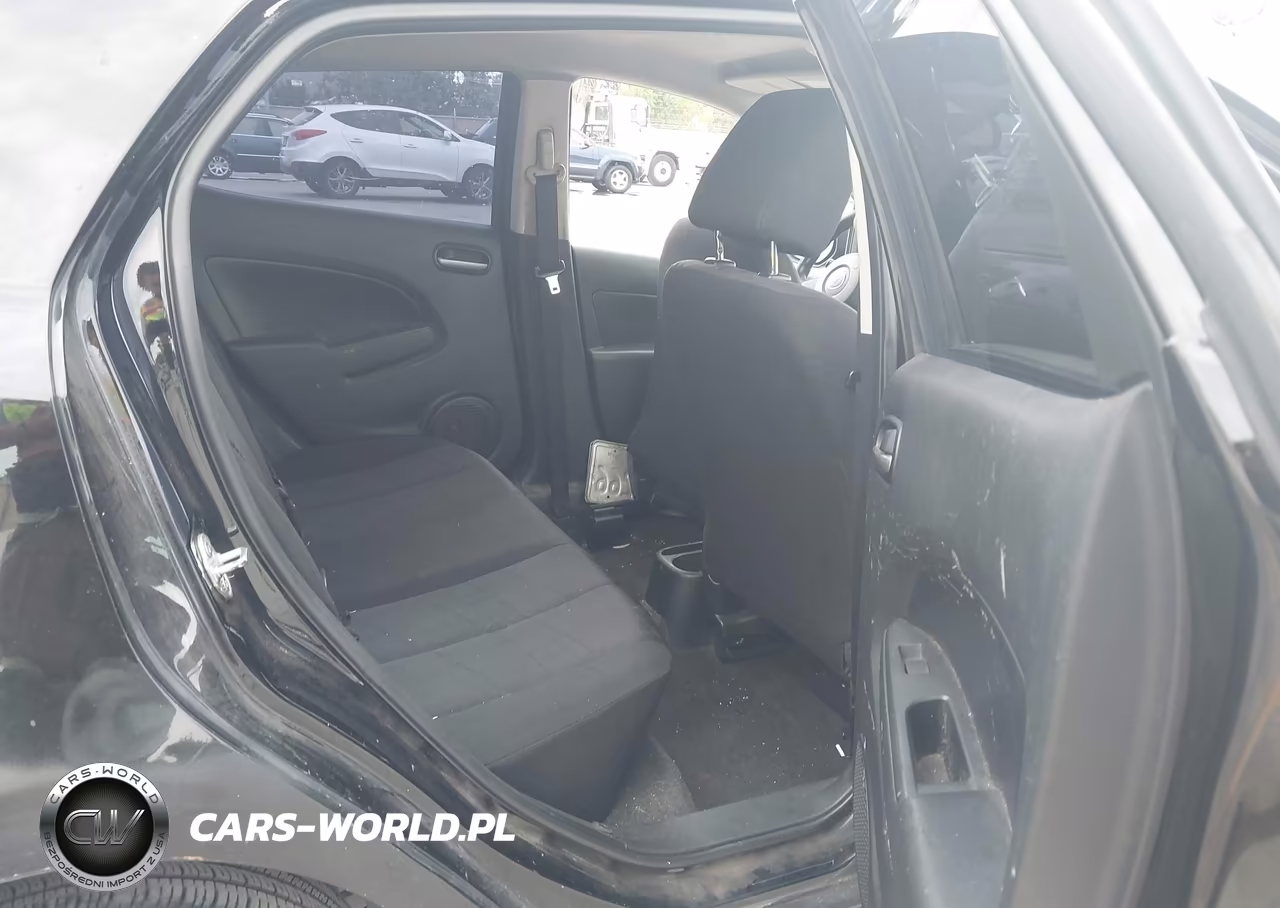2012 Mazda Mazda2 Sport VIN:JM1DE1KY0C0136550 - 8