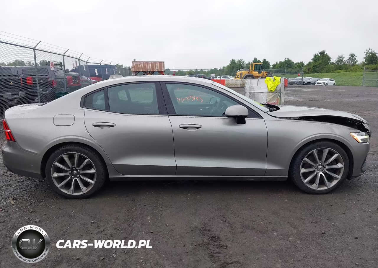 2019 Volvo S60 T6 Momentum VIN:7JRA22TK3KG013876 - 13