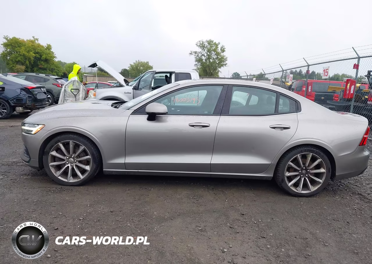 2019 Volvo S60 T6 Momentum VIN:7JRA22TK3KG013876 - 14