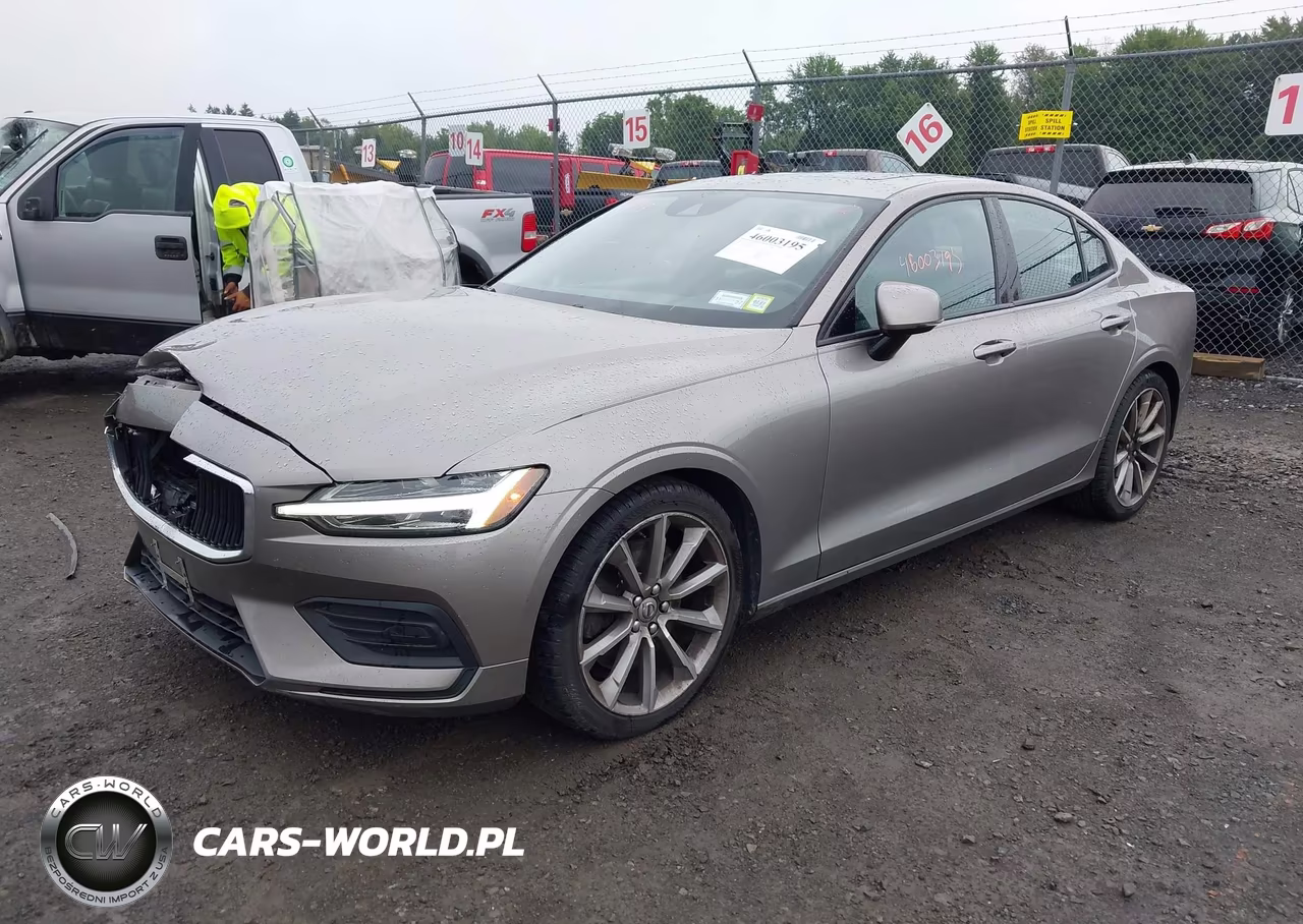 2019 Volvo S60 T6 Momentum VIN:7JRA22TK3KG013876 - 2