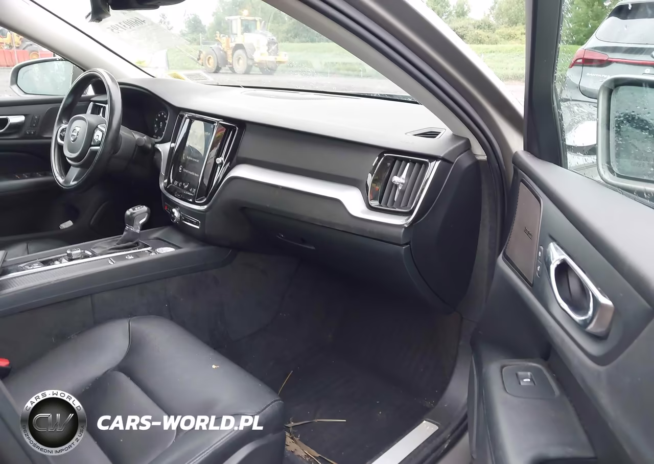 2019 Volvo S60 T6 Momentum VIN:7JRA22TK3KG013876 - 5