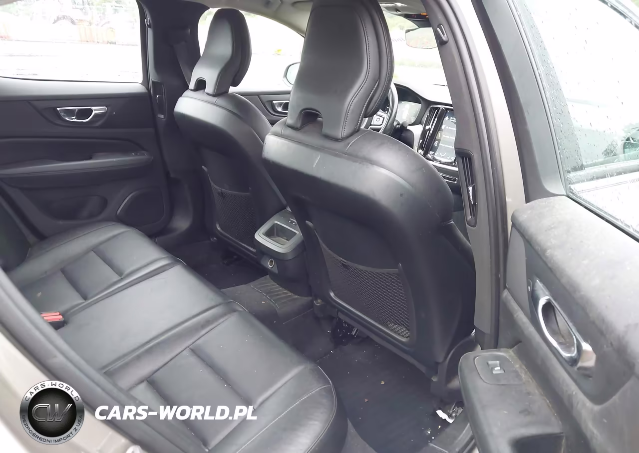 2019 Volvo S60 T6 Momentum VIN:7JRA22TK3KG013876 - 8