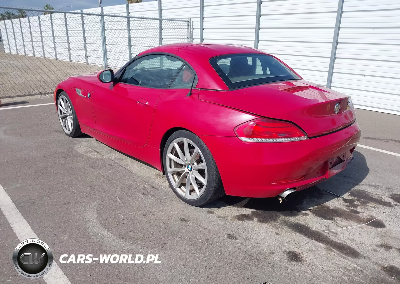2011 BMW Z4 Sdrive35I VIN:WBALM7C51BE382835 - 3