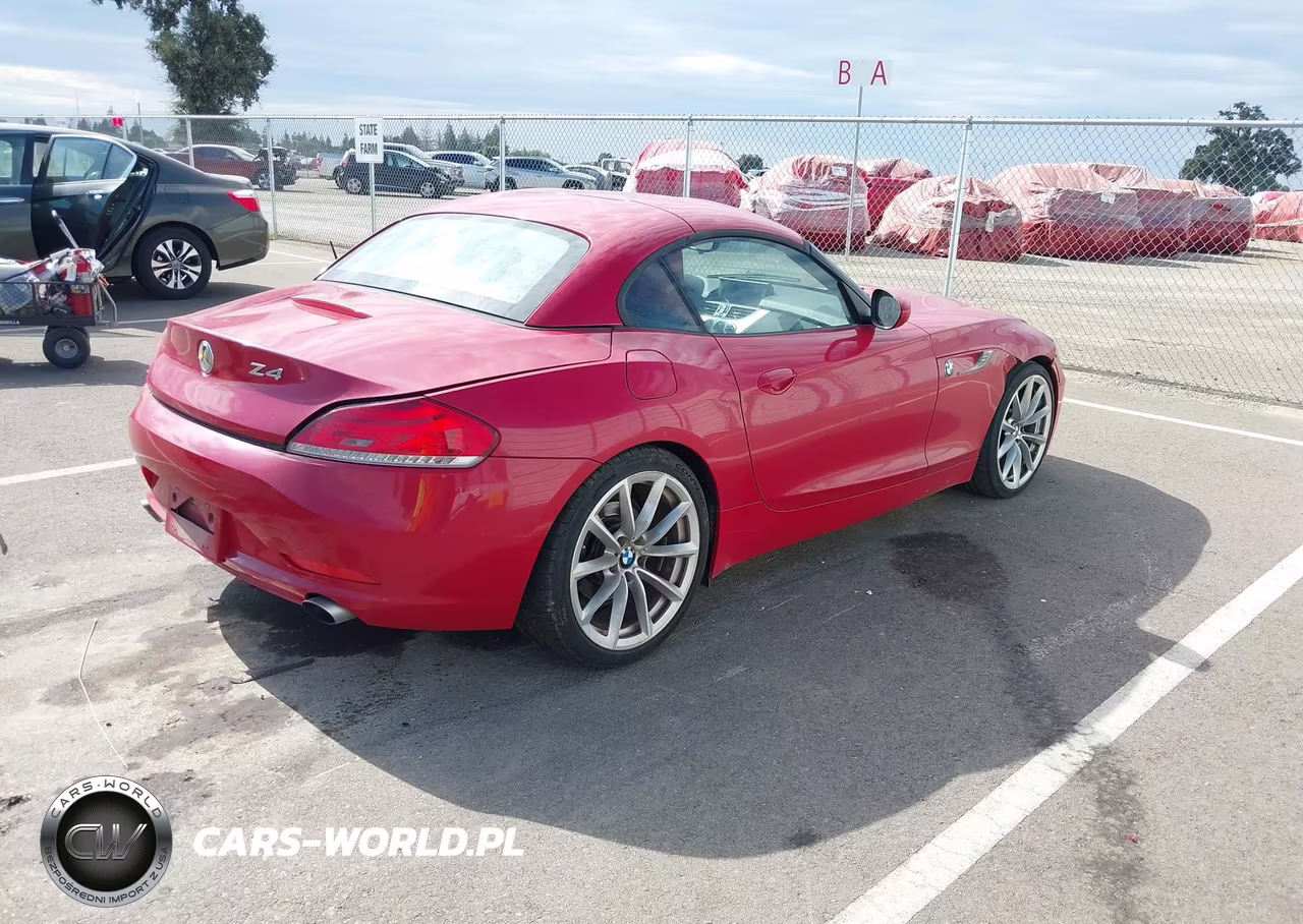2011 BMW Z4 Sdrive35I VIN:WBALM7C51BE382835 - 4