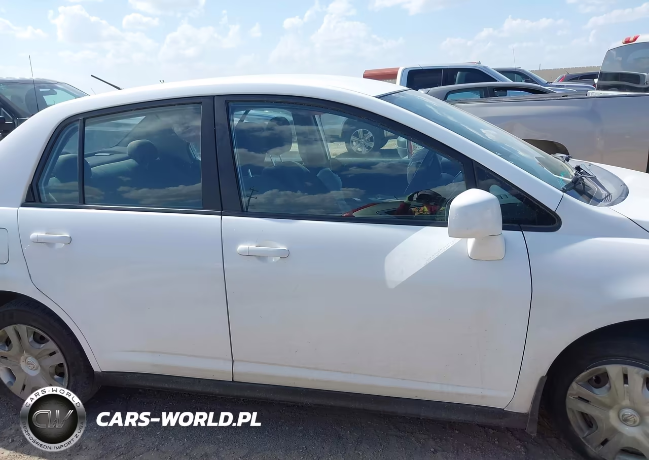 NISSAN VERSA VIN:3N1BC1AP2BL394708 - 14