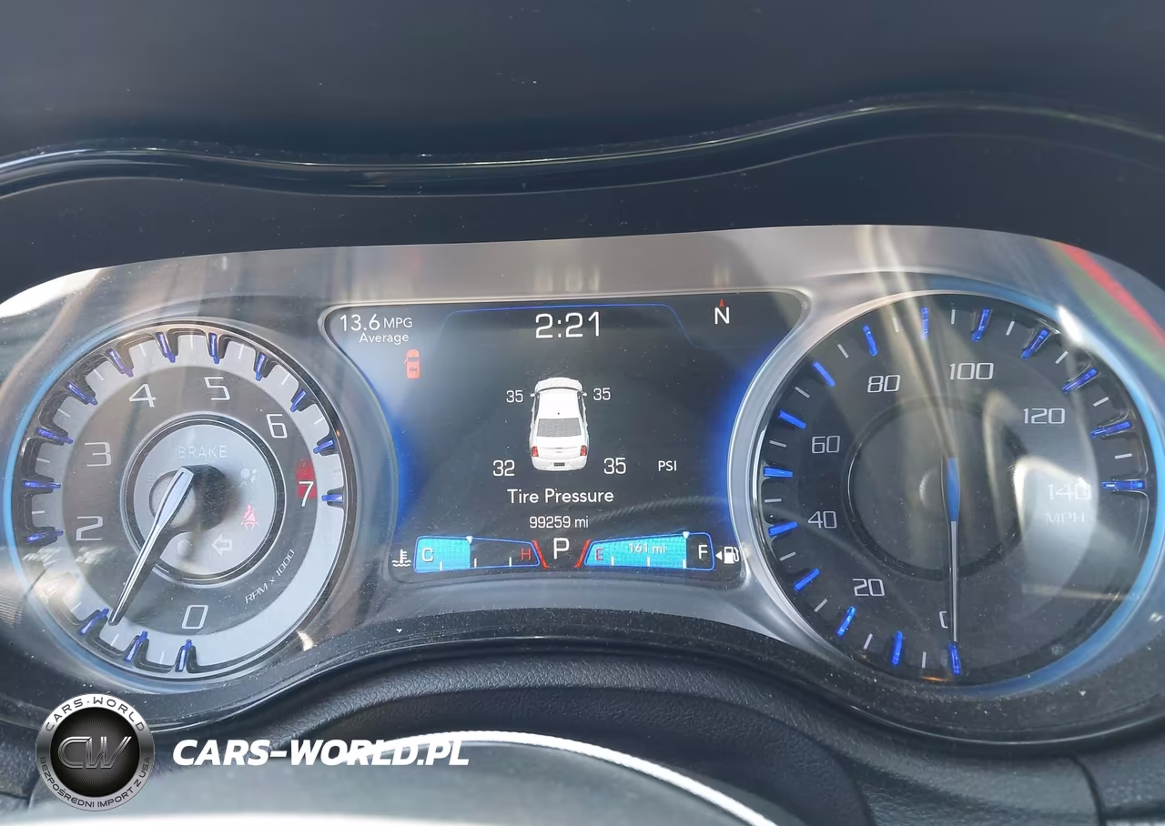 2015 Chrysler 300 300S VIN:2C3CCAGG3FH763720 - 7