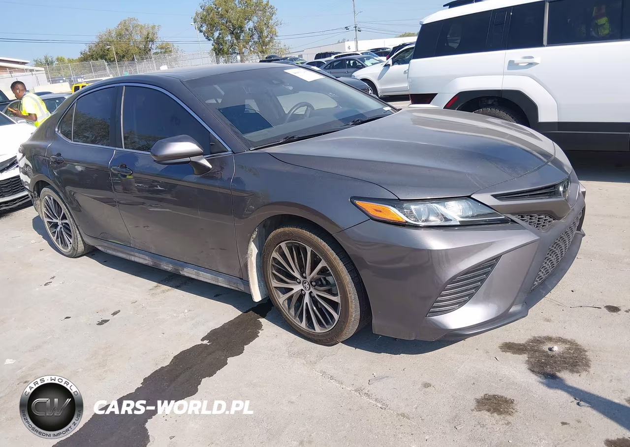 2019 Toyota Camry Se – zdjęcie 1 z 16
