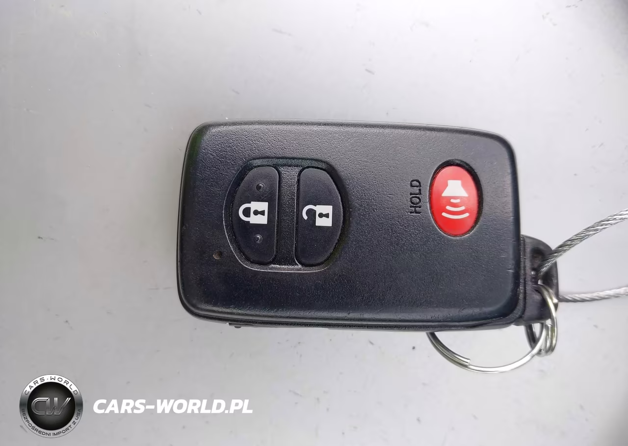 2015 Toyota Prius V Three VIN:JTDZN3EU8FJ031179 - 11