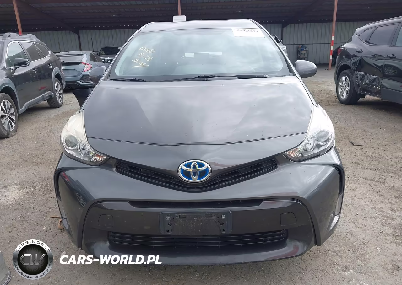 2015 Toyota Prius V Three VIN:JTDZN3EU8FJ031179 - 13