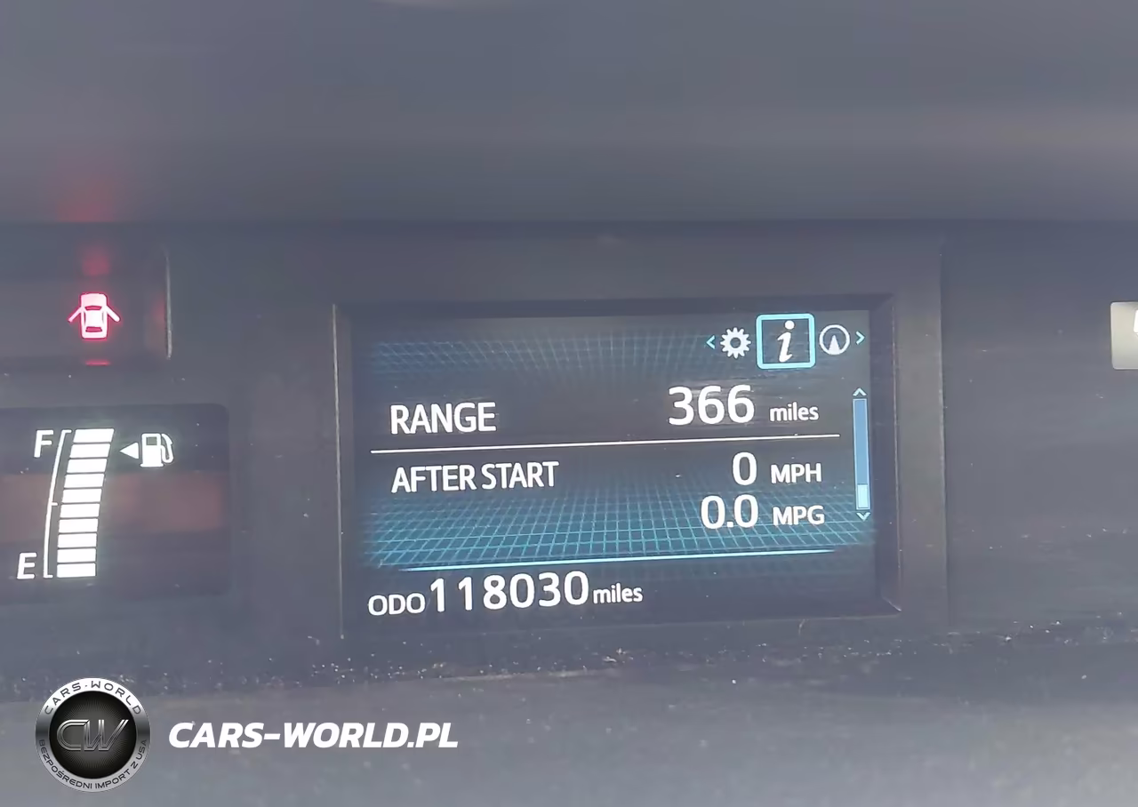 2015 Toyota Prius V Three VIN:JTDZN3EU8FJ031179 - 16