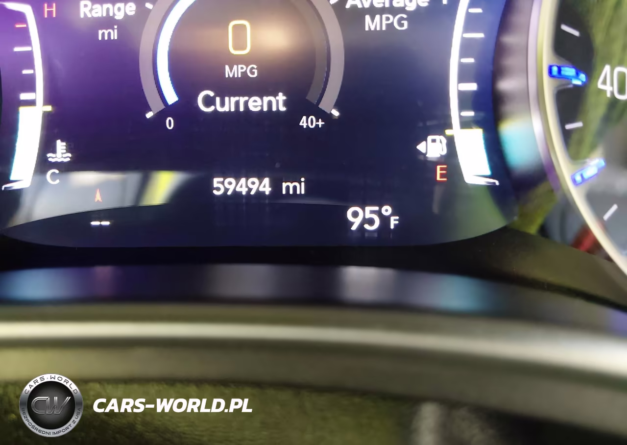 2024 Chrysler Pacifica Touring L VIN:2C4RC1BG4RR139551 - 16