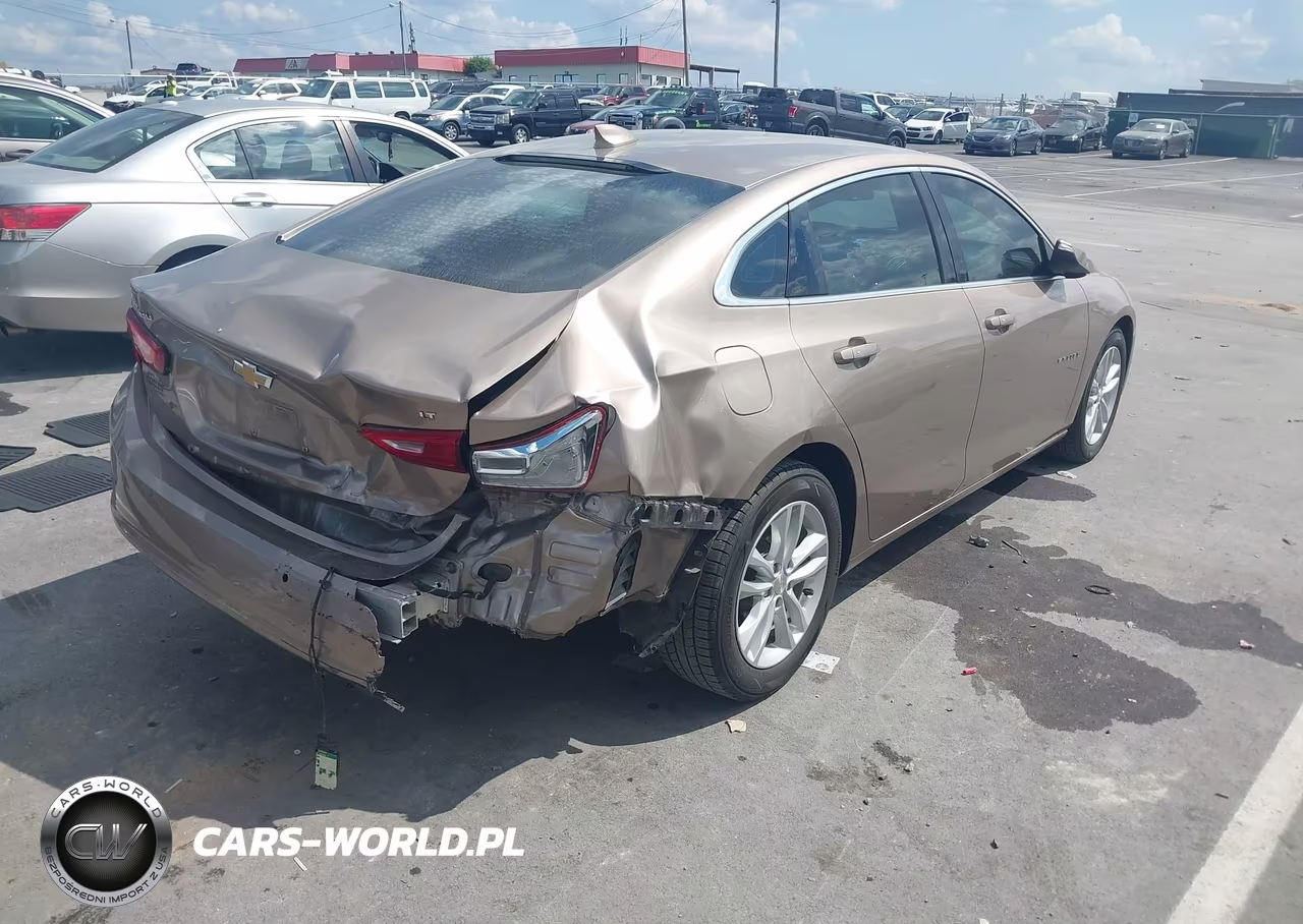 2018 Chevrolet Malibu Lt VIN:1G1ZD5ST0JF137852 - 4