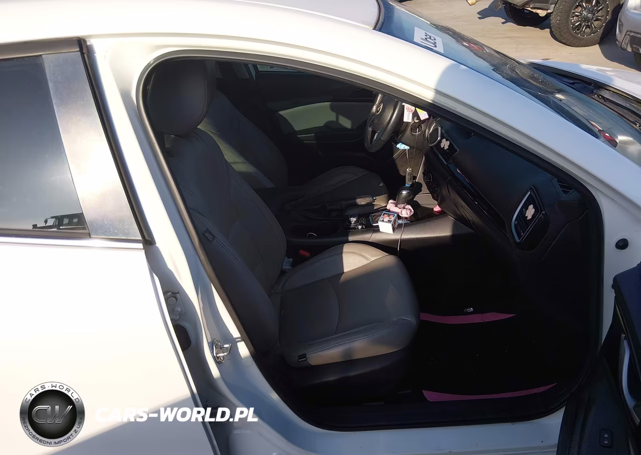 2015 Mazda Mazda3 I Touring VIN:3MZBM1V72FM233910 - 5