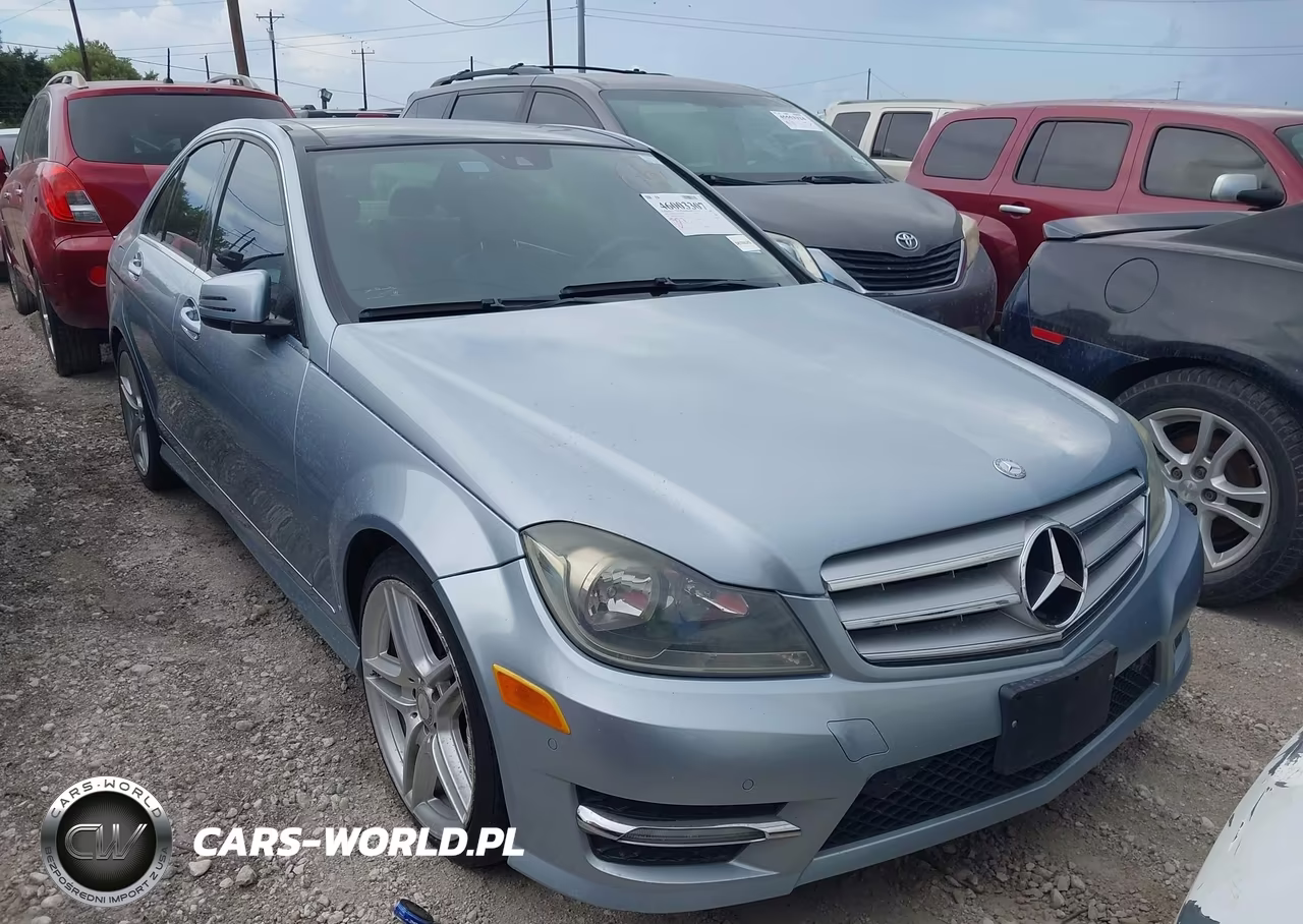 2013 Mercedes-Benz C 350 Sport – zdjęcie 1 z 11