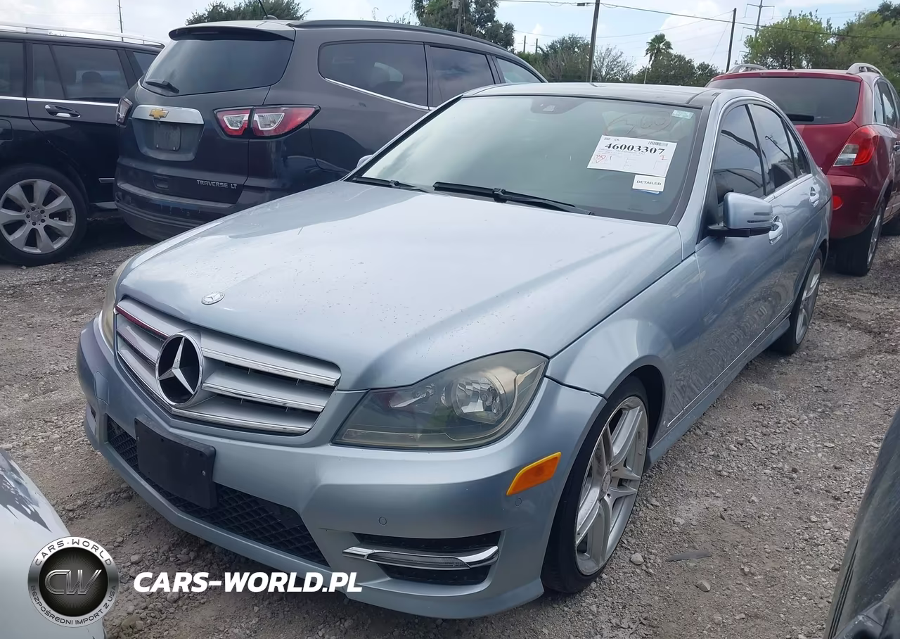 2013 Mercedes-Benz C 350 Sport VIN:WDDGF5HB1DR260981 - 2