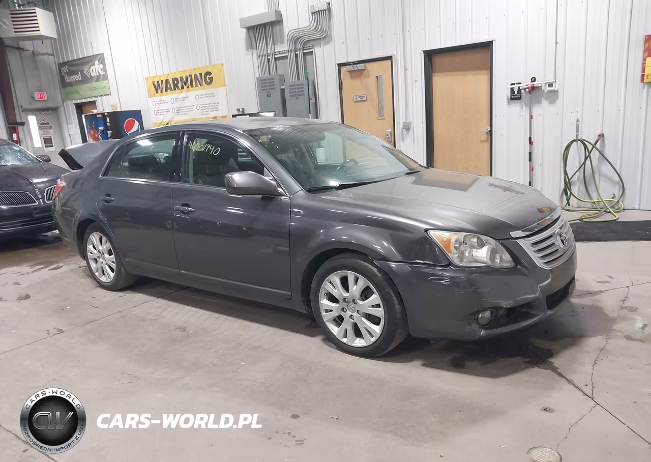 2010 Toyota Avalon Xls