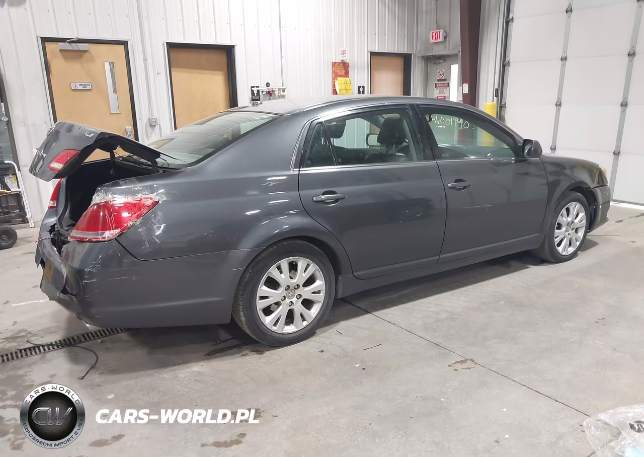 2010 Toyota Avalon Xls VIN:4T1BK3DB8AU362874 - 4